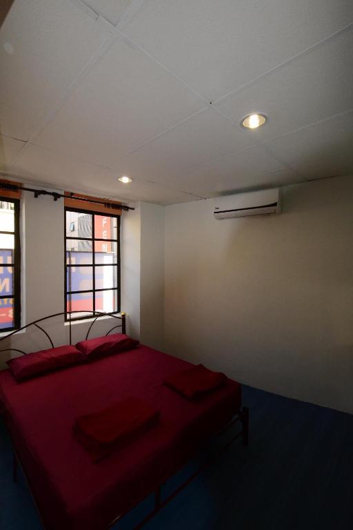 Submarine Guest House Central Market Kuala Lumpur Exterior photo