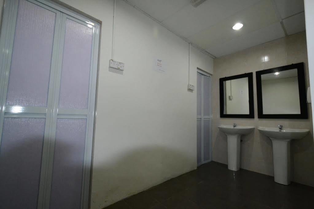 Submarine Guest House Central Market Kuala Lumpur Exterior photo